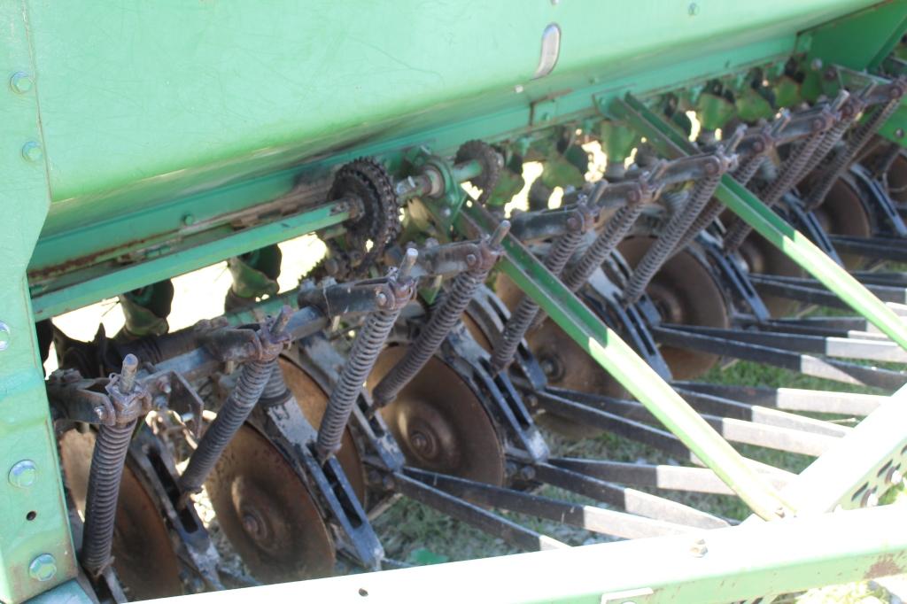 John Deere 8300 grain drill