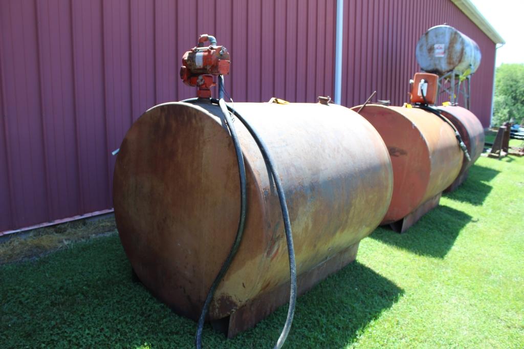 550 gal. fuel barrel with electric pump and hose