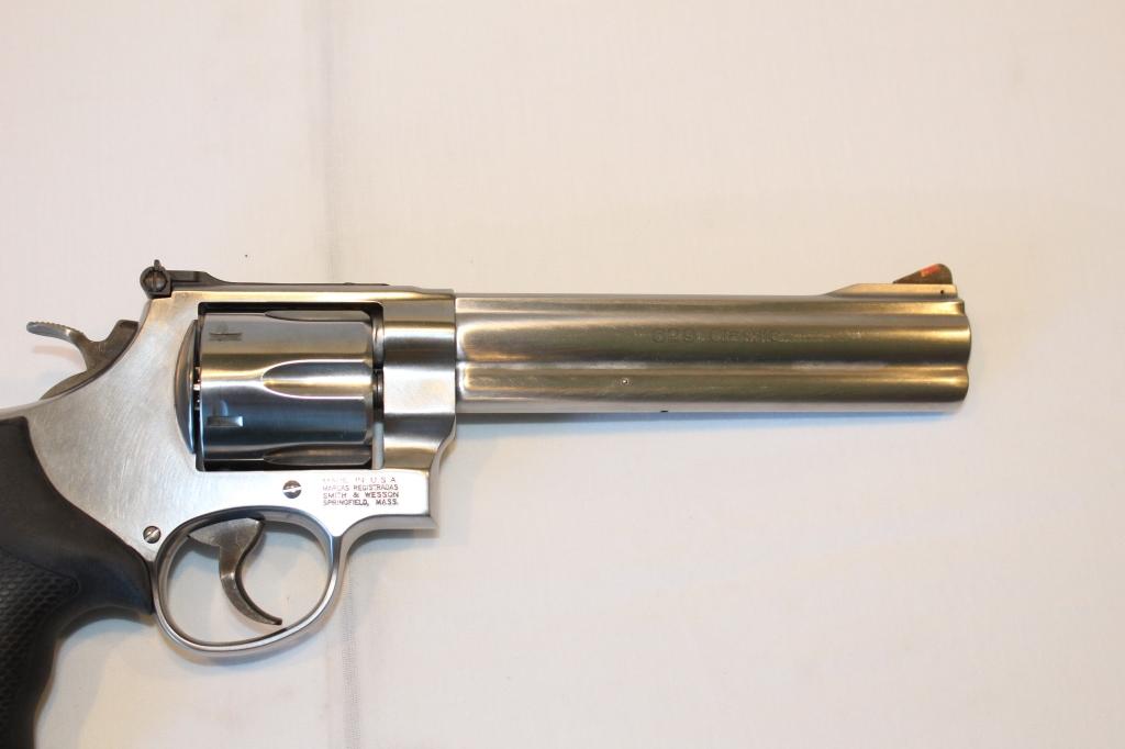 Smith and Wesson 629 Classic 44 Magnum