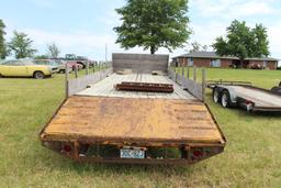 '79 flat bed gooseneck trailer