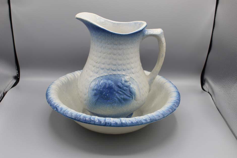 Wild Rose Pitcher/Bowl Stoneware bowl set