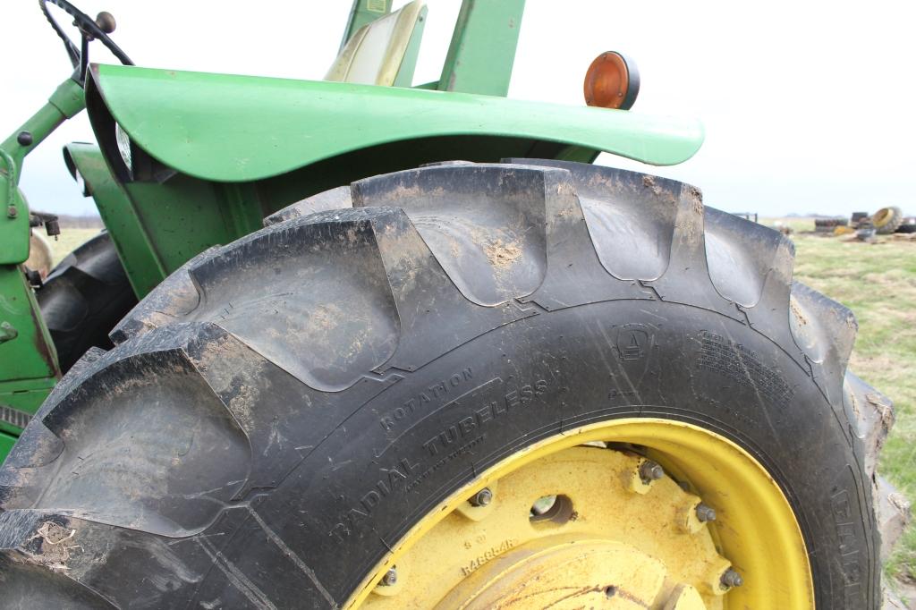 1971 John Deere 4320 2wd tractor