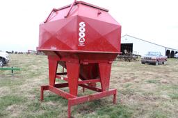 Feed Train 6000A stationary bulk feeder