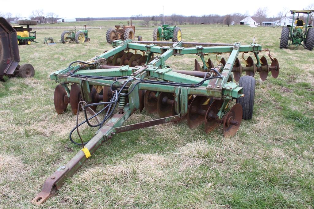 John Deere H-1520 12’ disk