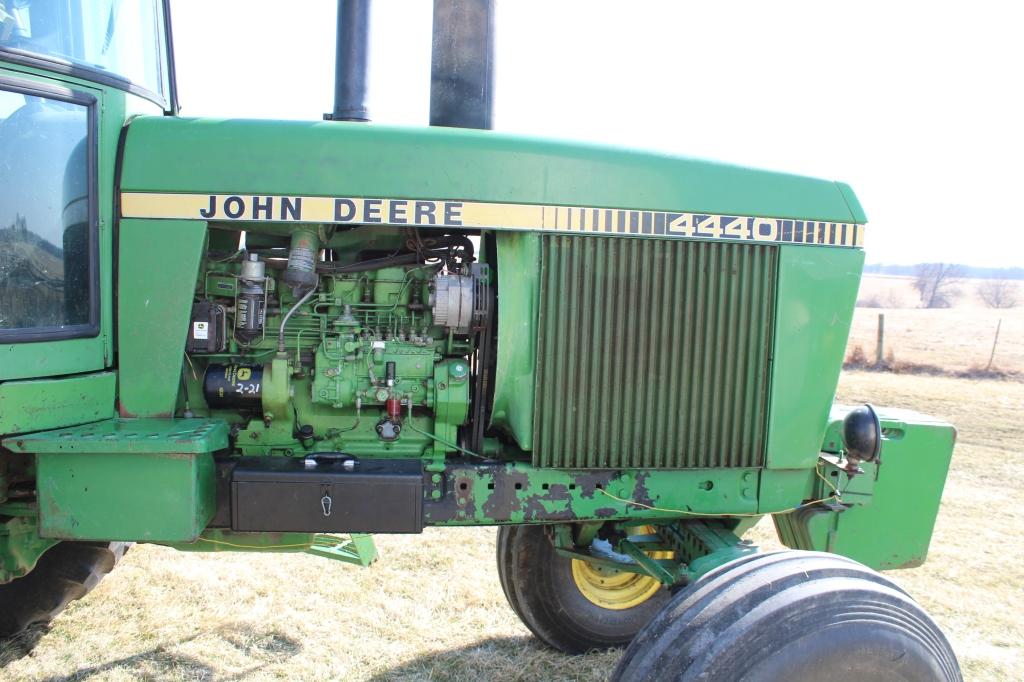 1979 John Deere 4440 2wd tractor