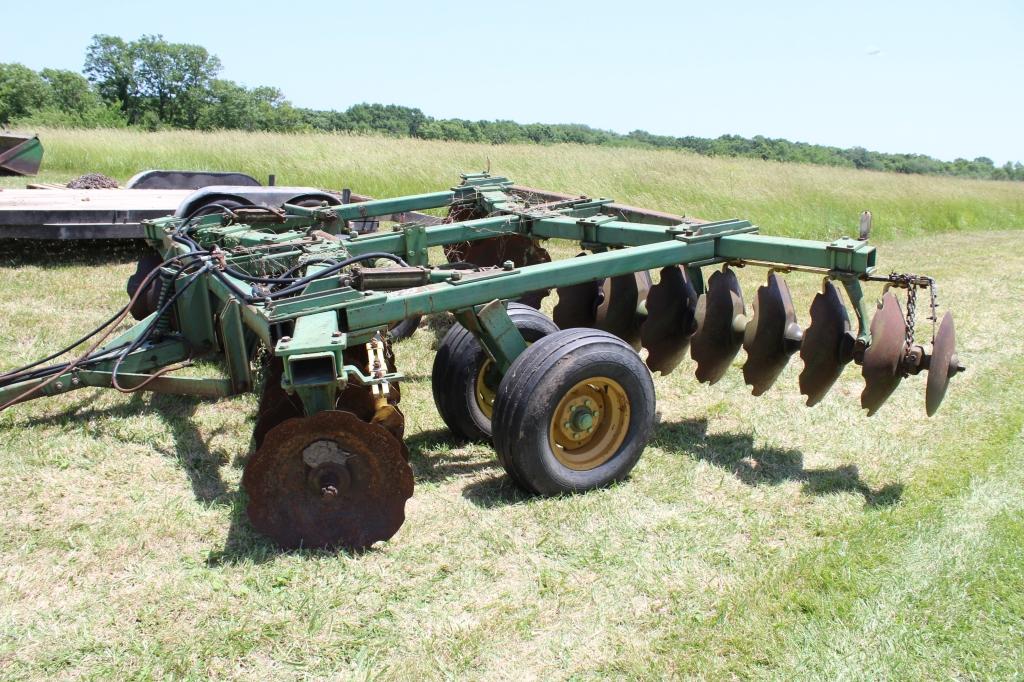 John Deere 1630 12' Disk