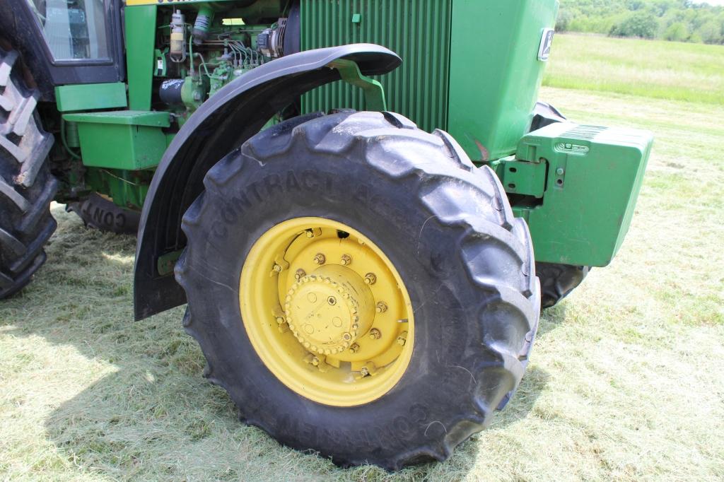 1983 John Deere 4450 MFWD tractor