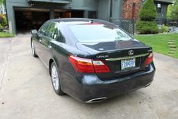 2010 Lexus LS460 AWD car