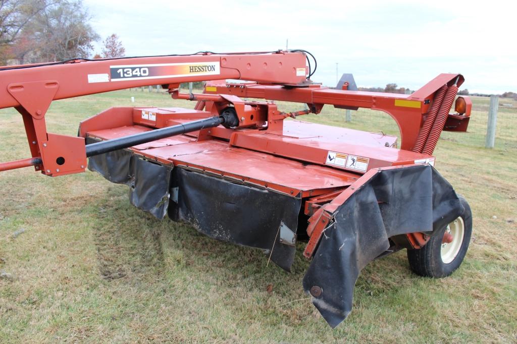 Hesston 1340 mower conditioner