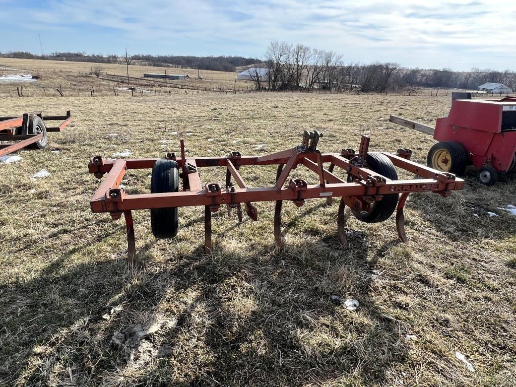 Krause 298 10’ chisel plow