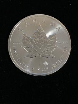 1 Troy Ounce 2017 Canada $5 .9999 Extra Fine Silver Maple Leaf Round Silver Bullion Coin