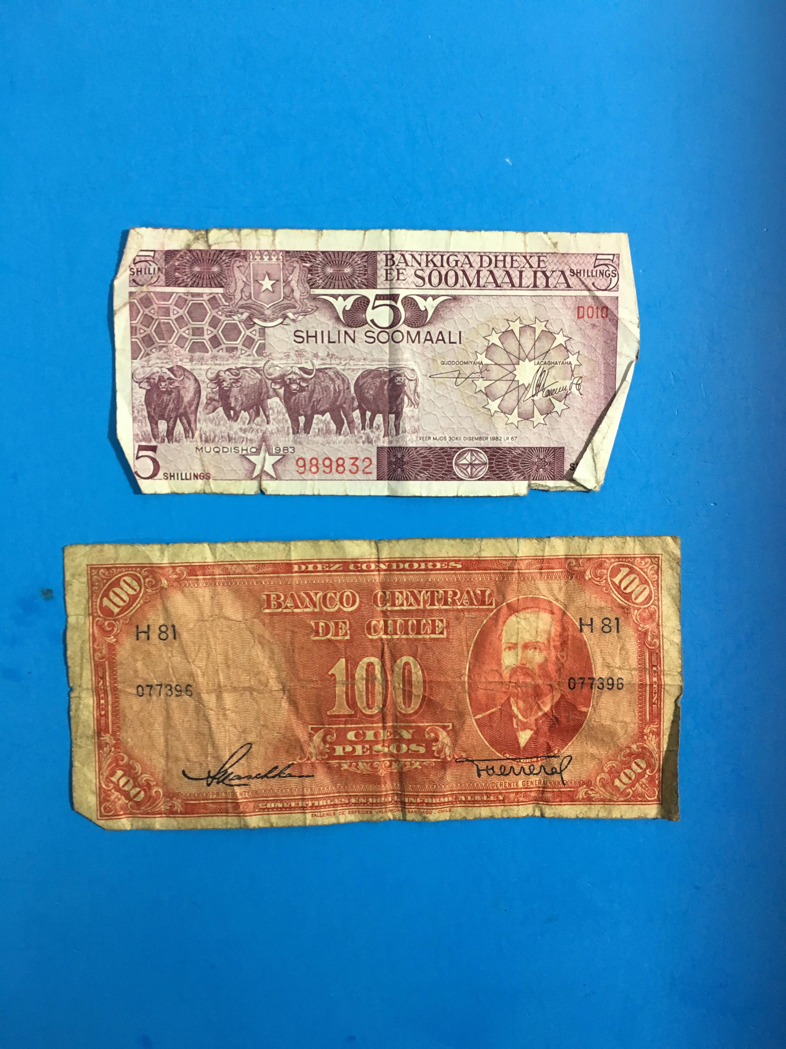 2 Count Lot of Vintage Foreign Currency Bill Notes