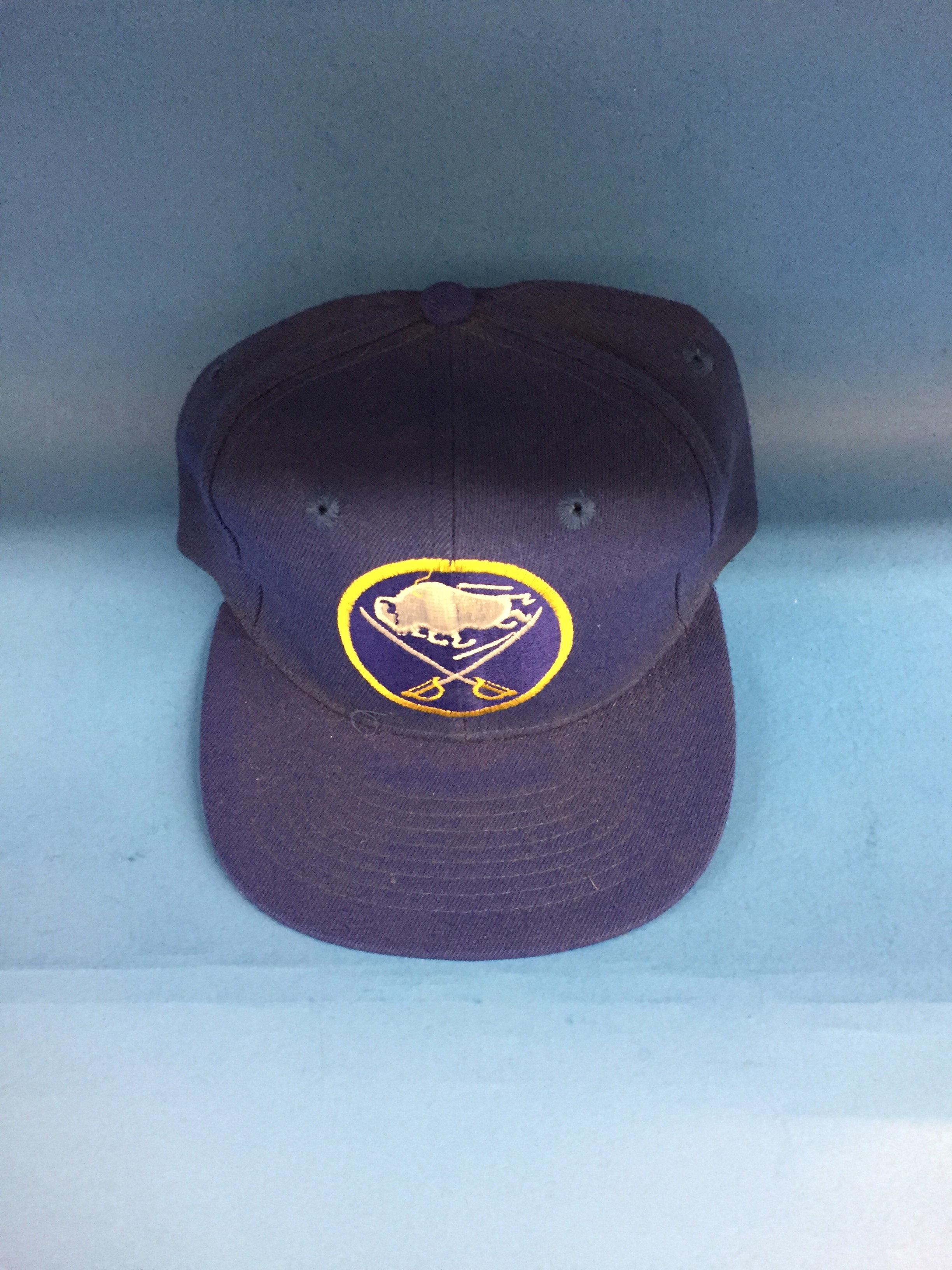 Vintage NHL Genuine Buffalo Sabres Hockey Snapback Hat