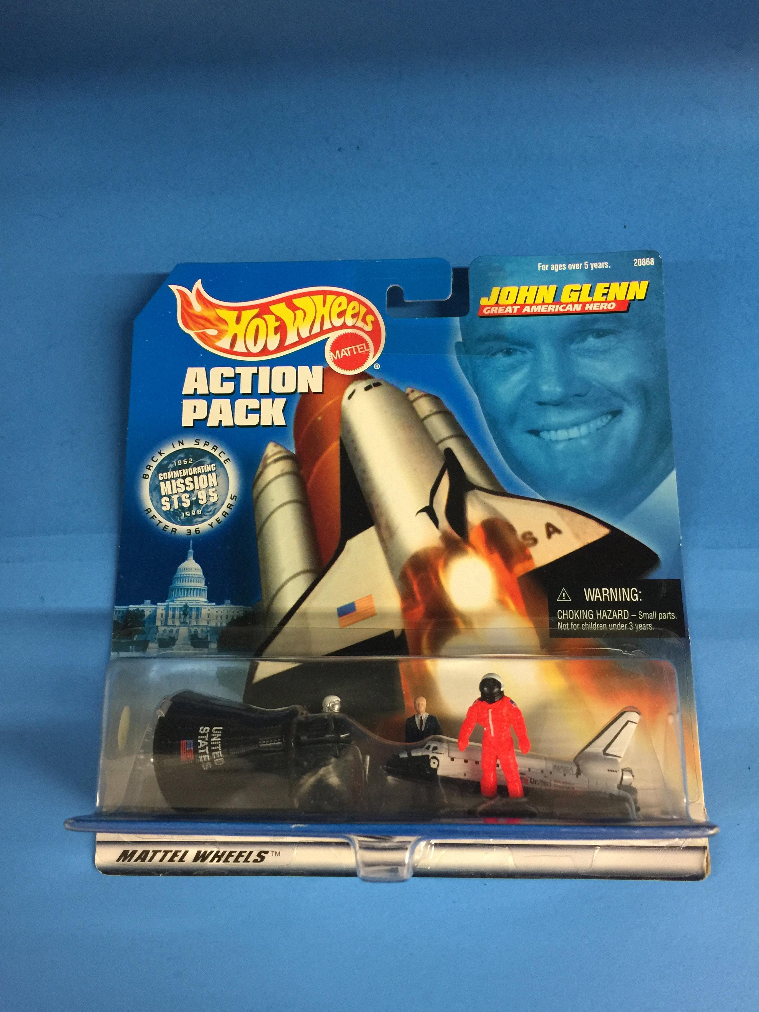 Hot Wheels NEW IN PACKAGE Action Pack John Glenn Great American Hero