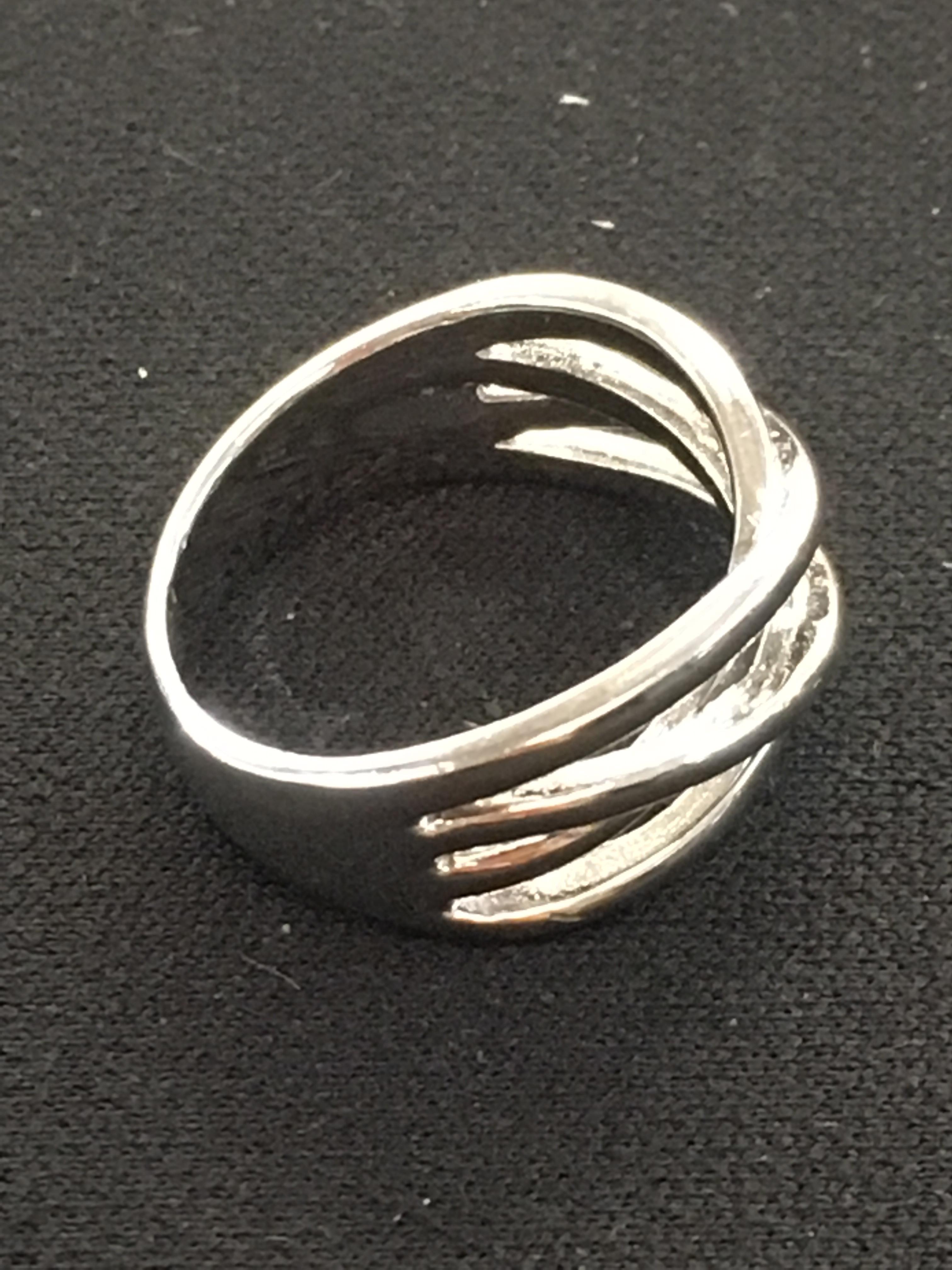 Modernist Celtic Knot Sterling Silver Ring Band - Size 6