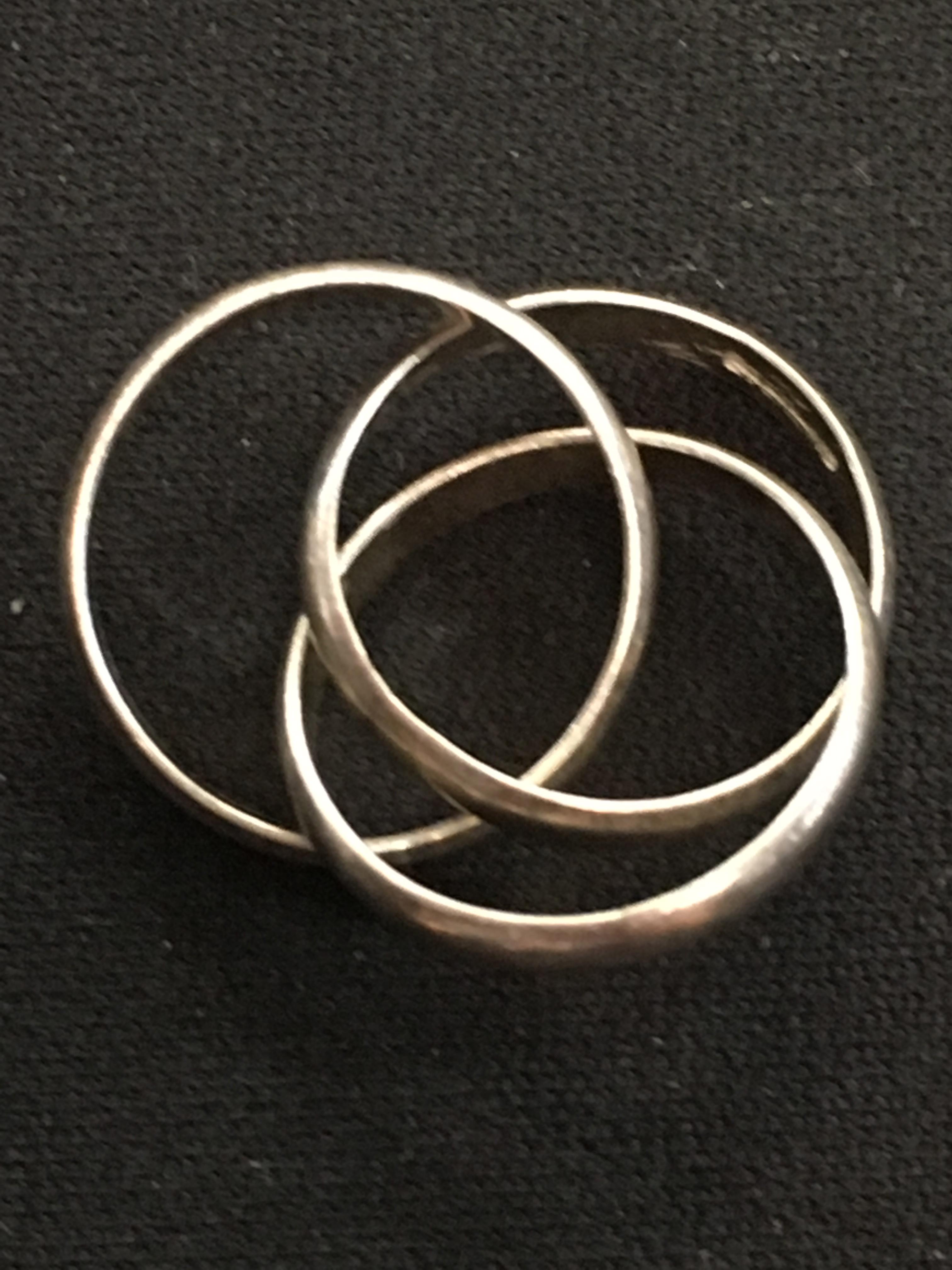 Three Petite Interlocking Sterling Silver Bands - Size 4.25