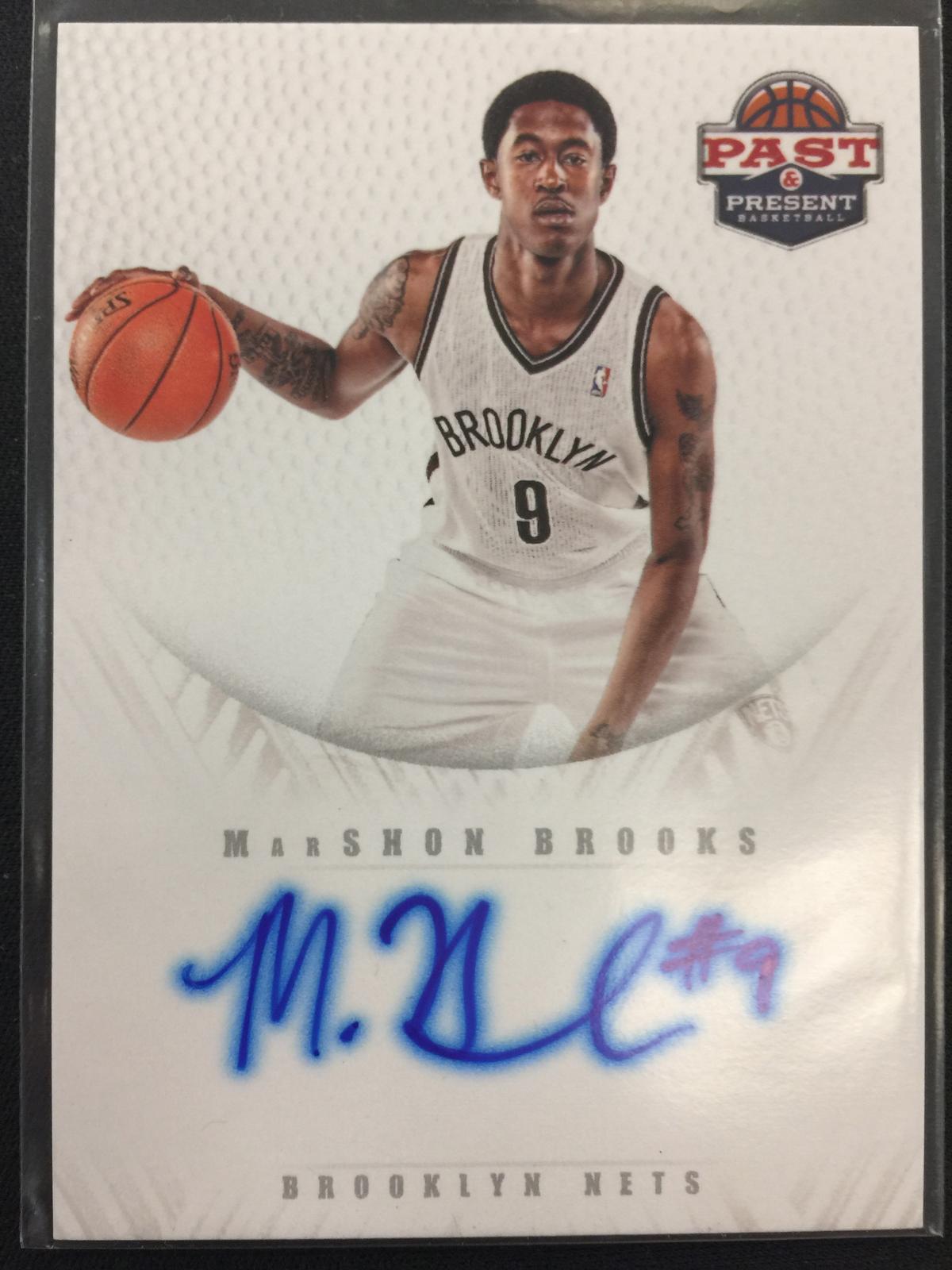 2012 Panini MarShon Brooks Nets Autograph Card