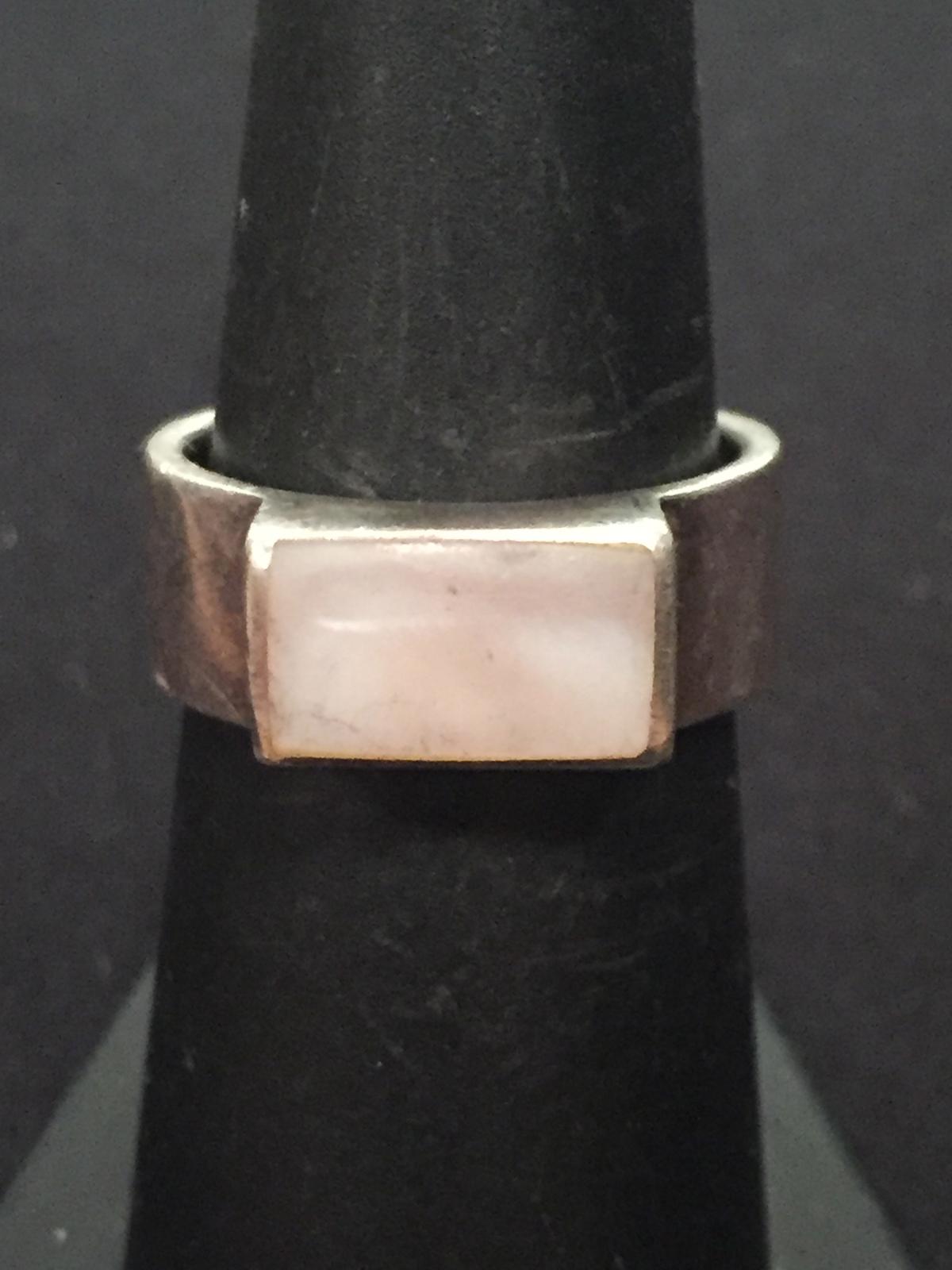 Boma Sterling Silver & Mother of Pearl Ring - Size 7