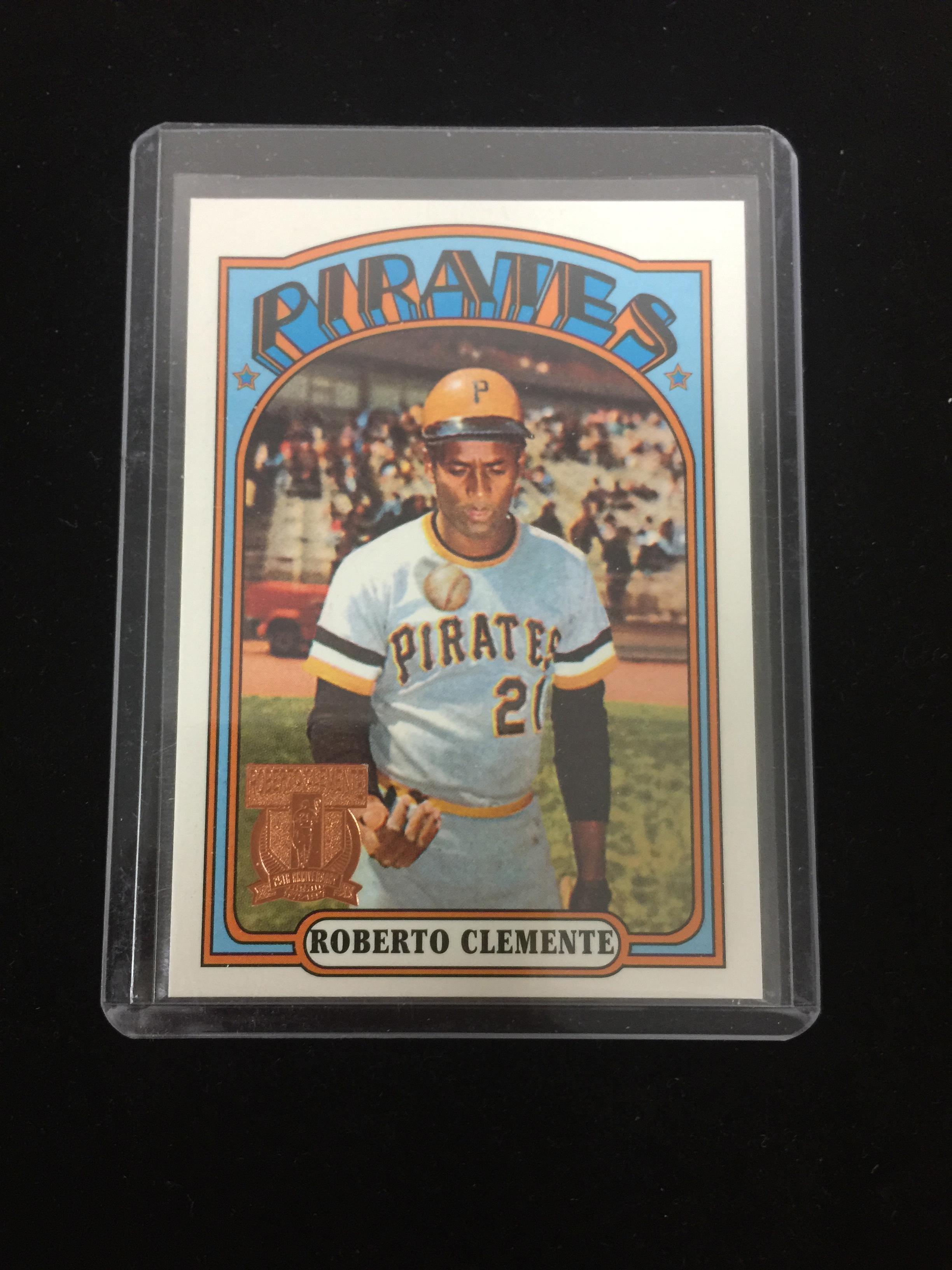 1998 Topps Roberto Clemente Commemorative Card (1972)