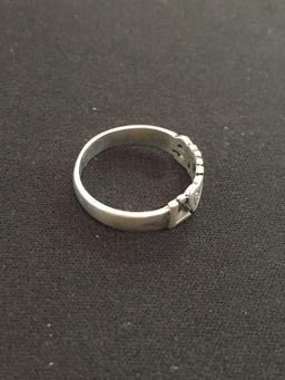 "L.O.V.E." Letter Styled Sterling Silver Ring Band - Size 7.5