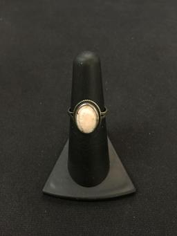 Old Pawn Native American Sterling & Shell Ring - Sz 5.5 (2.6 Grams)