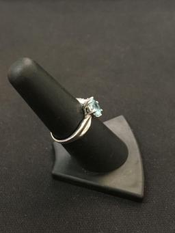 Blue Topaz & Diamond Sterling Silver Ring - Sz 6.75 (2.3 Grams)