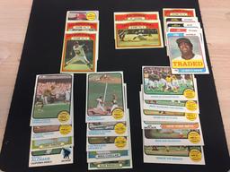 25 Count Lot of 1969-1974 Topps Vintage Baseball Cards