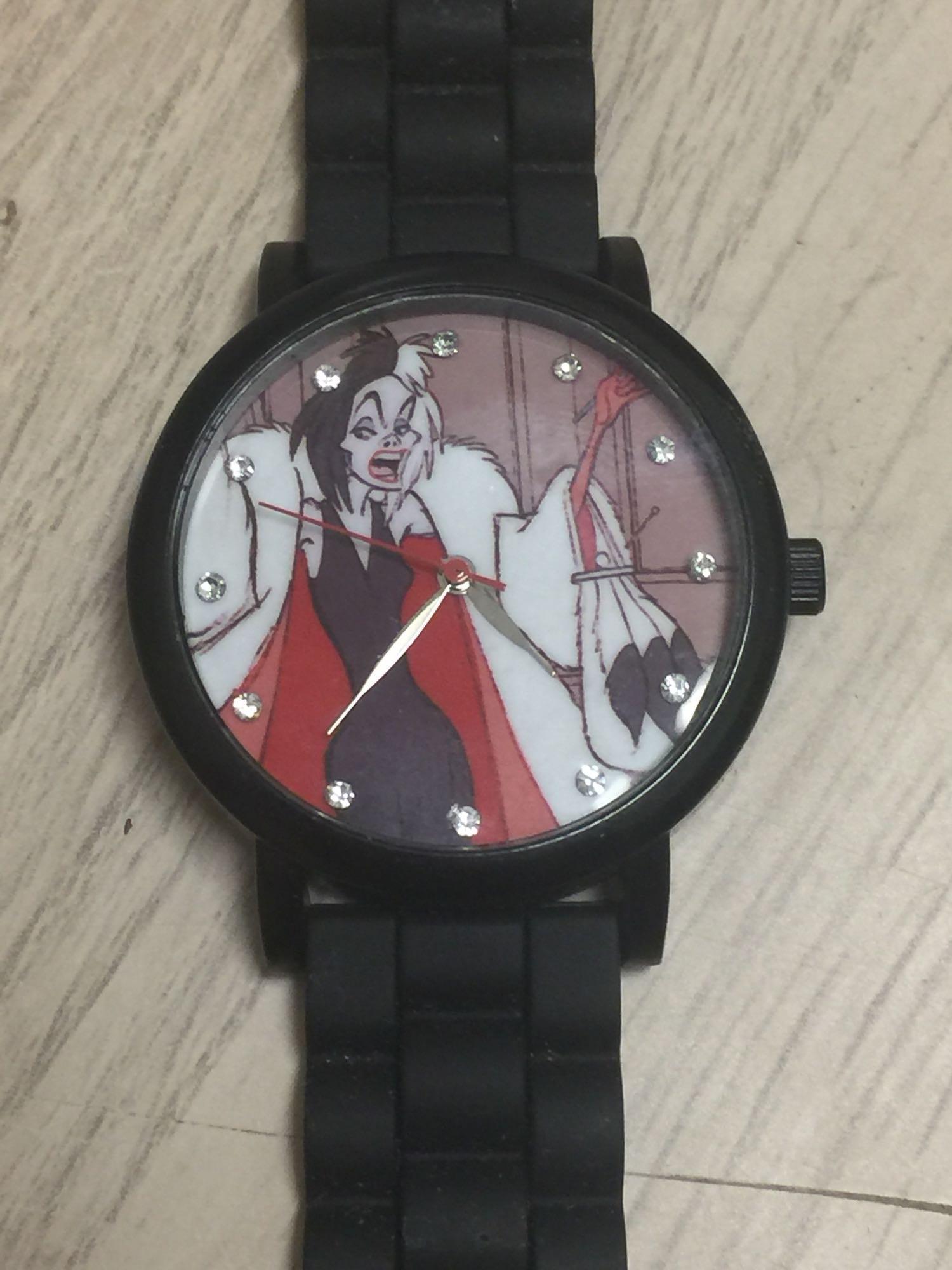 NICE Rubber Band Disney Cruella De Vil Face Watch RUNS ZM