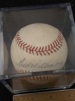 WOW- Authentic Ted Williams Signed Auto MLB Baseball Clean and Sweet Spot