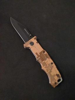 Sheffield Folding Pocket Knife Digital Camo