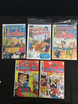 UNSEARCH ESTATE COLLECTION - 5 Comic Books - SEE PHOTOS