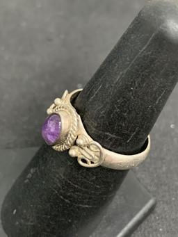 Oval 7x5mm Amethyst Cabochon Vintage Old Pawn Sterling Silver Ring Band