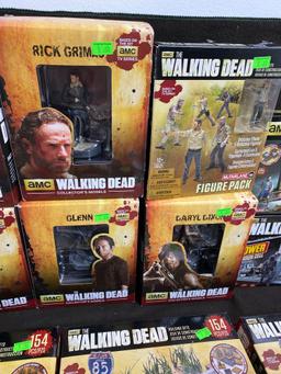 Huge 15 Count Lot of The Walking Dead Action Figures and Building Sets New in Original Packages