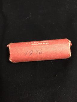 $10 FACE VALUE Roll of United States 1976 Washington Quarters Bicentennial in Old Bank Roll