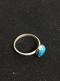 Oval 8x5mm Turquoise Cabochon Center Old Pawn Native American Sterling Silver Ring Band