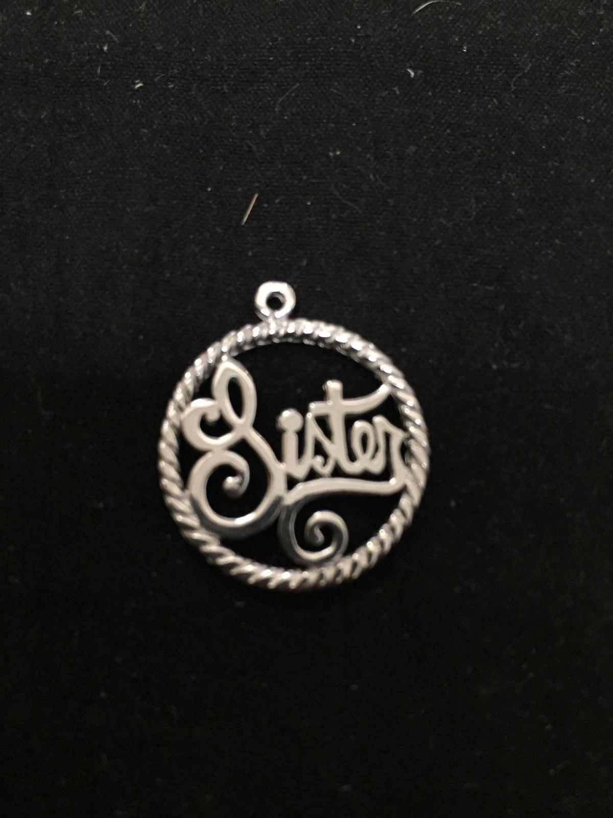 Rope Frame Detailed 20mm Diameter Round Sister Themed Sterling Silver Pendant