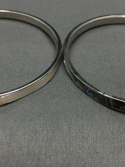 Lot of Two 4.5mm Wide 3in Diameter Fashion Alloy Bangle Bracelets, One Mother of Pearl Inlaid & One