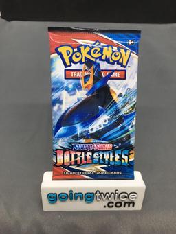 Factory Sealed 2021 Pokemon BATTLES STYLES 10 Card Booster Pack - URSHIFU VMAX?