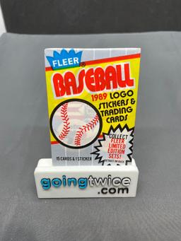 Factory Sealed 1989 FLEER BASEBALL Vintage 15 Card Trading Card Pack - Griffey RC? Ripken Error?