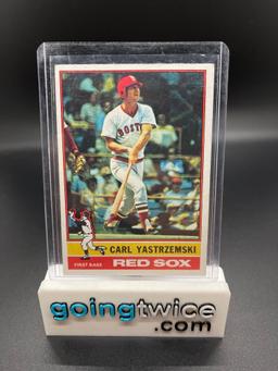 1976 Topps #230 Carl Yastrzemski Red Sox Vintage Baseball Card