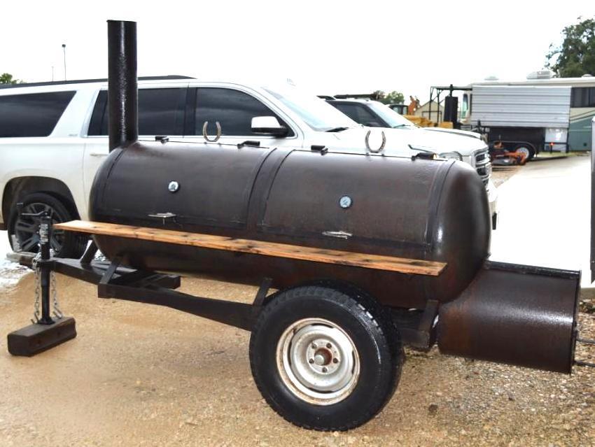 BBO Pit on 7 ft Trailer