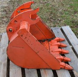 Kubota 24" Backhoe Bucket