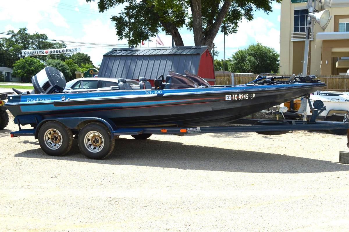 1989 King Fisher Open Vessel 19' w/ 1989 Johnson 150 hp Motor, Gasoline