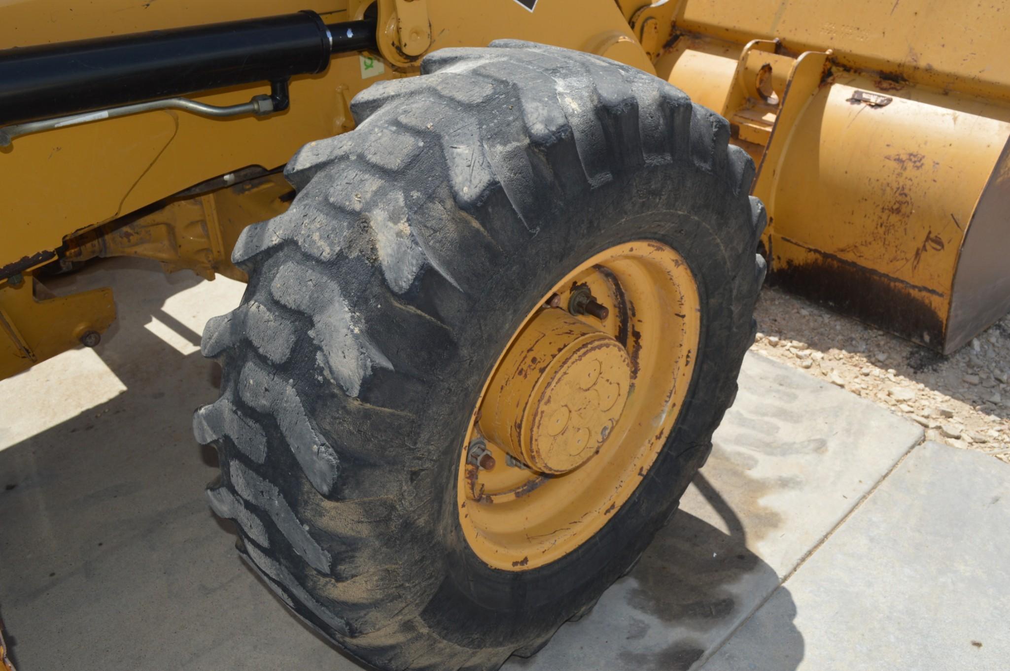 Holt Caterpillar 416E Extendahoe Backhoe Loader, 4WD, Diesel