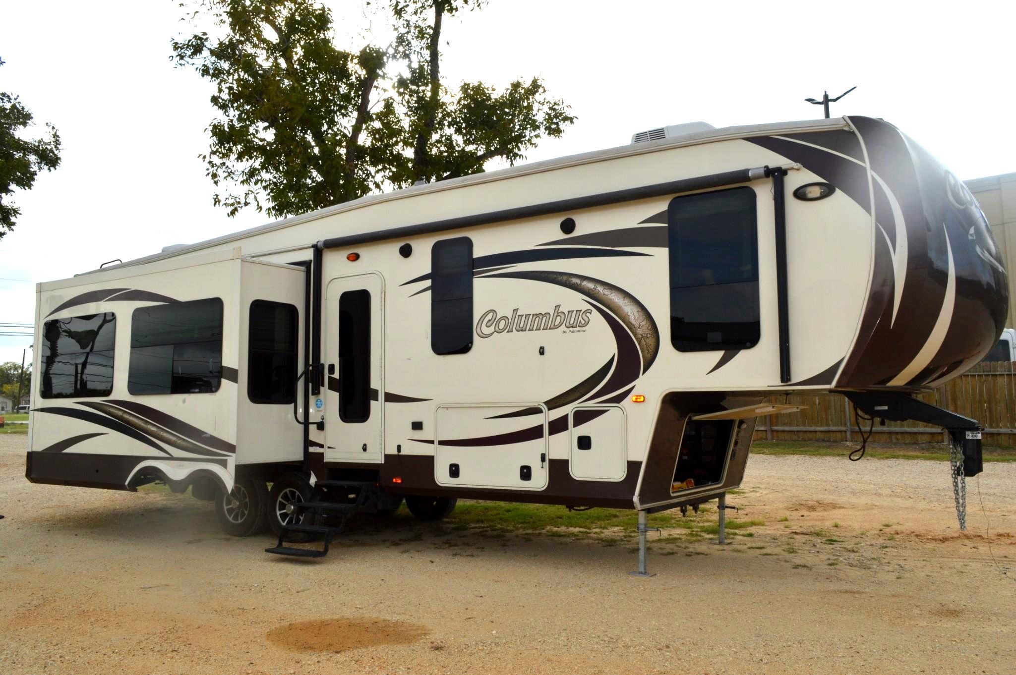 2014 Forest River Columbus Palomino, 5th Wheel