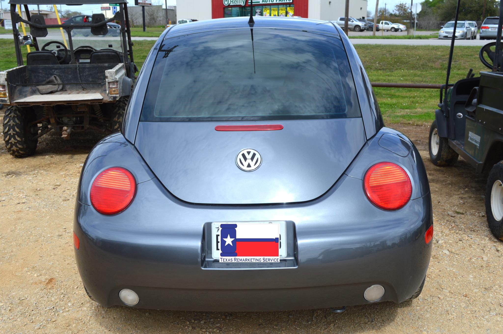 2003 Volkswagen Beetle 2 Door, 5 spd. manual trans, FWD, Gasoline