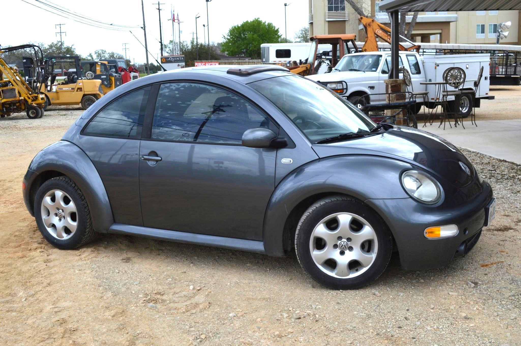 2003 Volkswagen Beetle 2 Door, 5 spd. manual trans, FWD, Gasoline