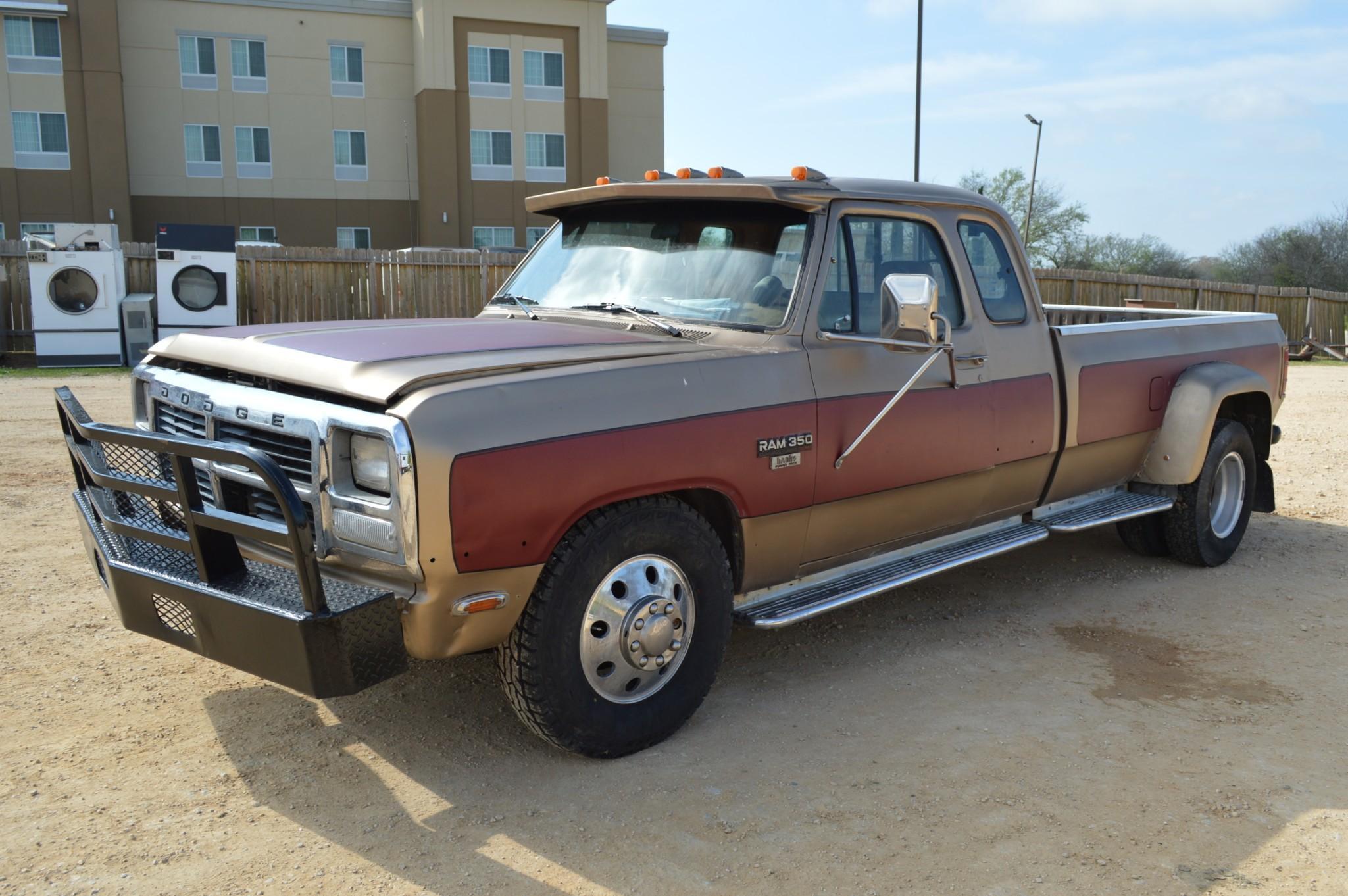 1992 Dodge D350 12 Valve Cummins Turbo Diesel RWD Straight 6 L6 5.9L Automatic 250hp