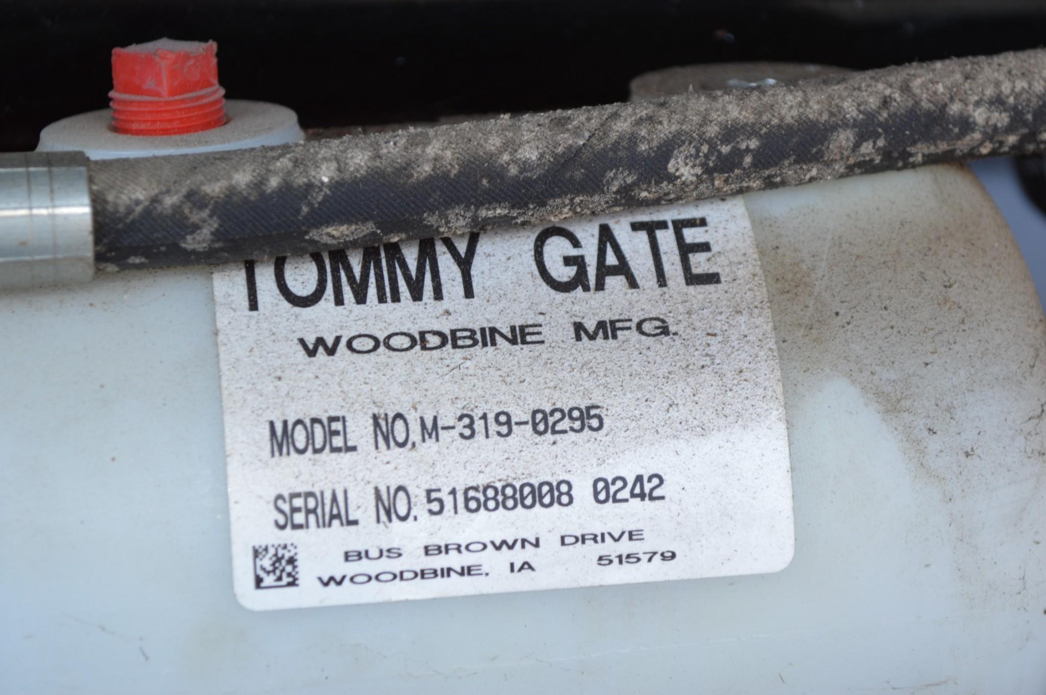 Tommy Gate G3 Hydraulic Lift