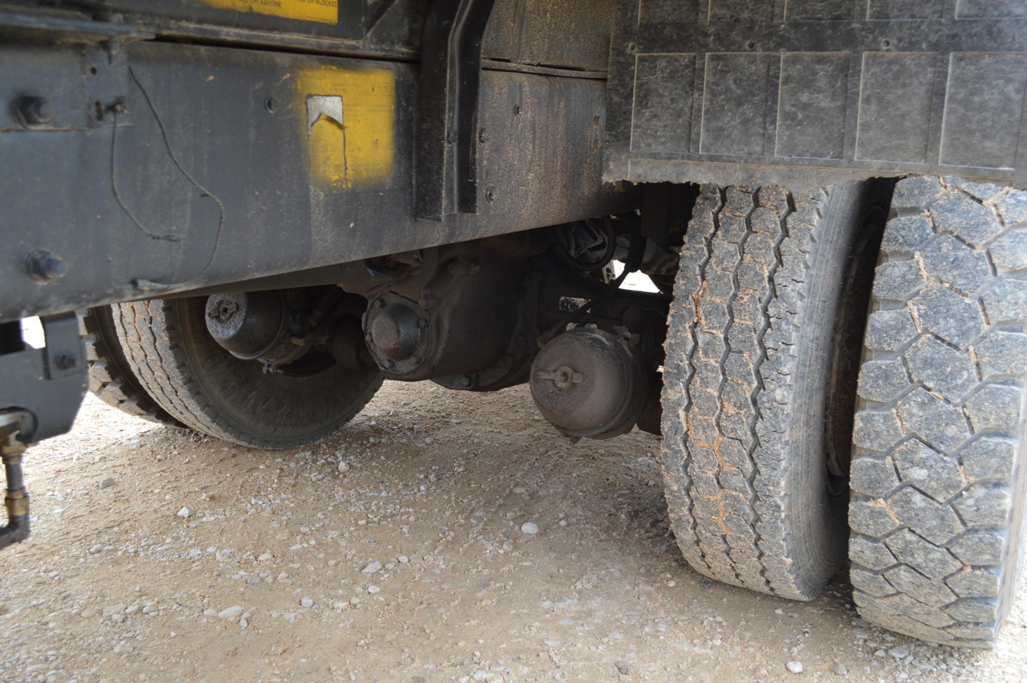 1995 Ford LNT8000 Dump Truck 8.3L Diesel